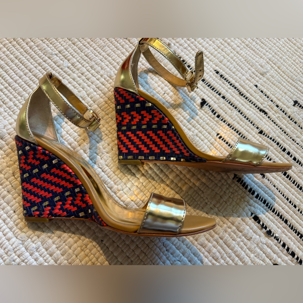 Coach Sharrin Mirror Metallic Wedge in Gold - Picture 3 of 6